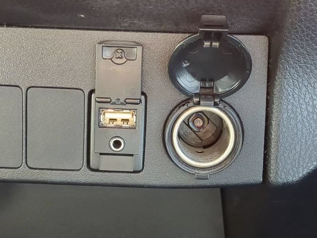 Used 2014 Toyota RAV4 LE FWD image 24