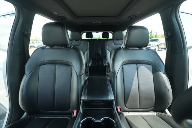 Used 2024 Jeep Grand Cherokee L Limited w/ Luxury Tech Group II RWD image 42