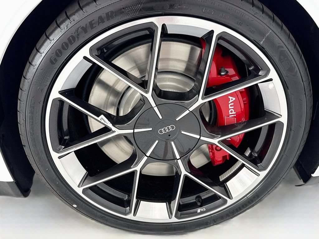 New 2026 Audi RS e-tron GT performance AWD/4WD image 30
