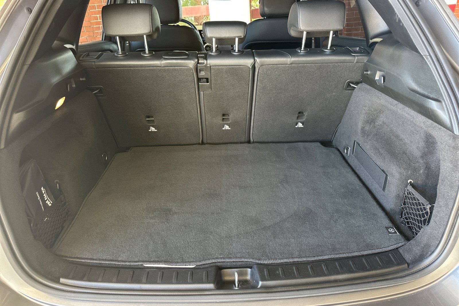Certified 2023 Mercedes-Benz GLA 250 w/ Premium Package image 18