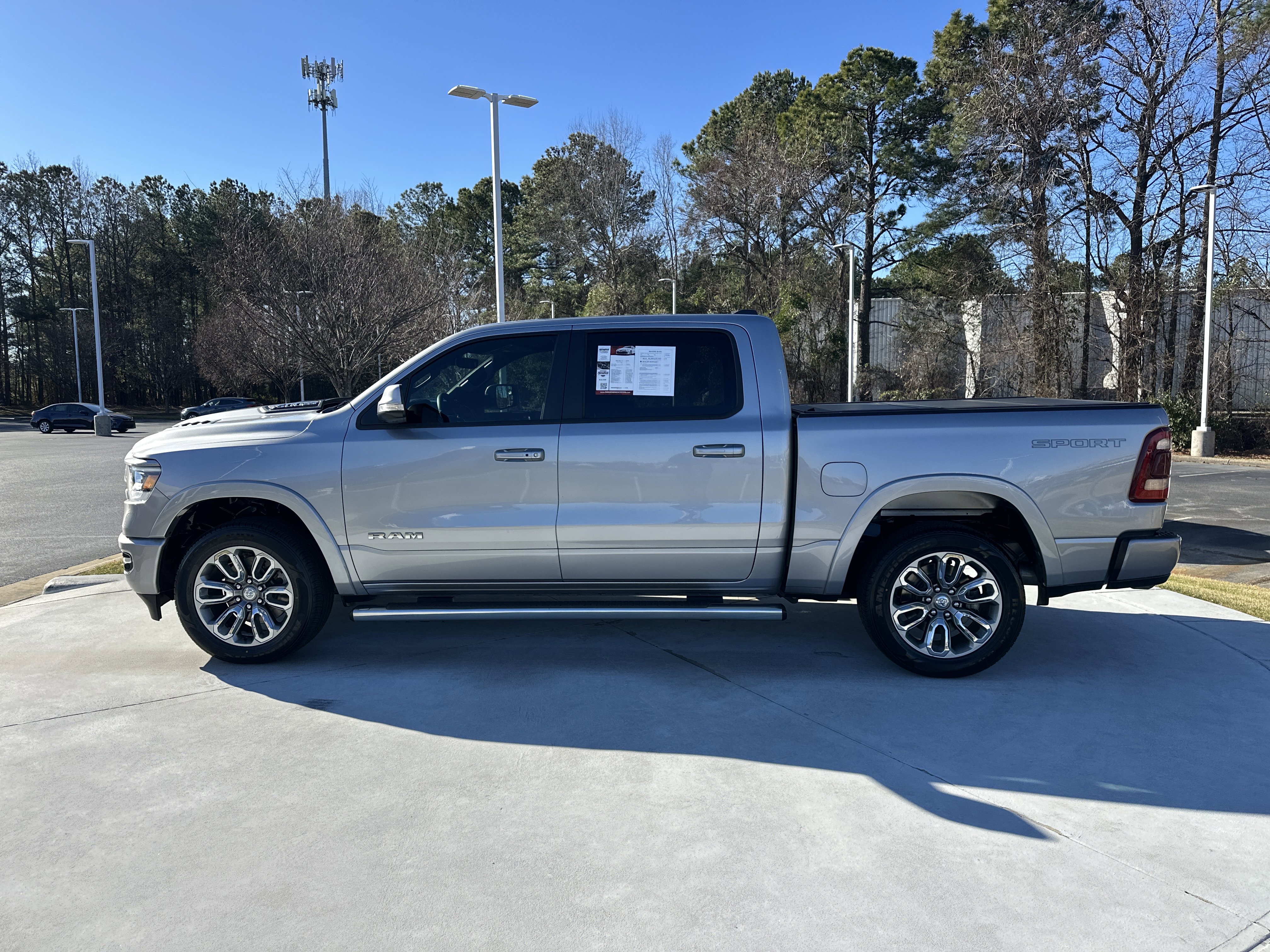 Used 2021 RAM 1500 Laramie w/ Sport Appearance Package image 7