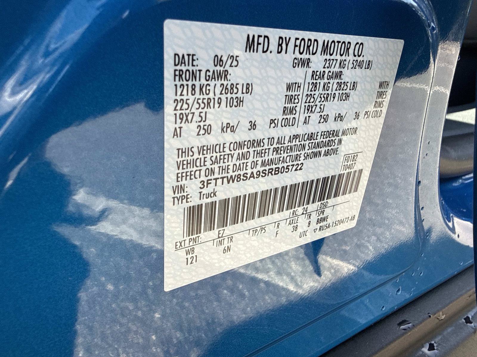 Used 2025 Ford Maverick Lariat AWD/4WD image 34