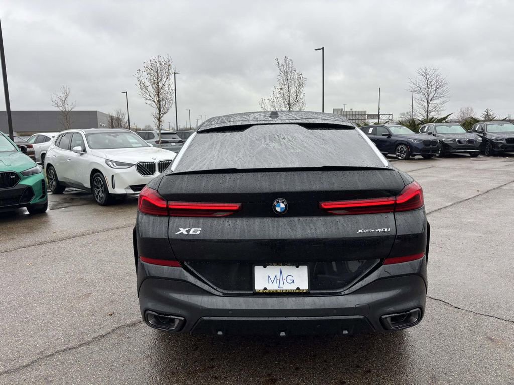 New 2026 BMW X6 xDrive40i image 6