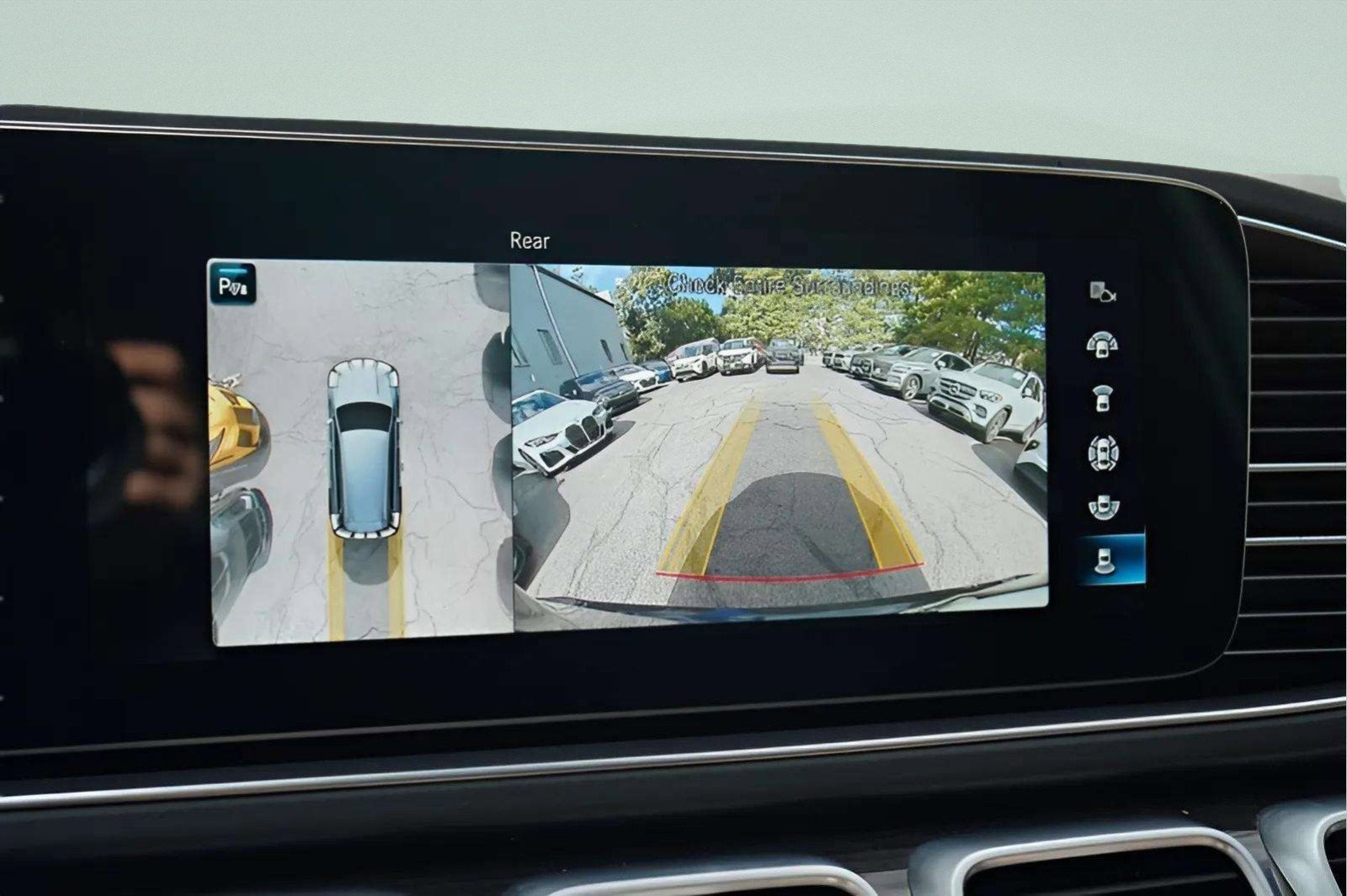 Used 2022 Mercedes-Benz GLS 450 4MATIC image 45