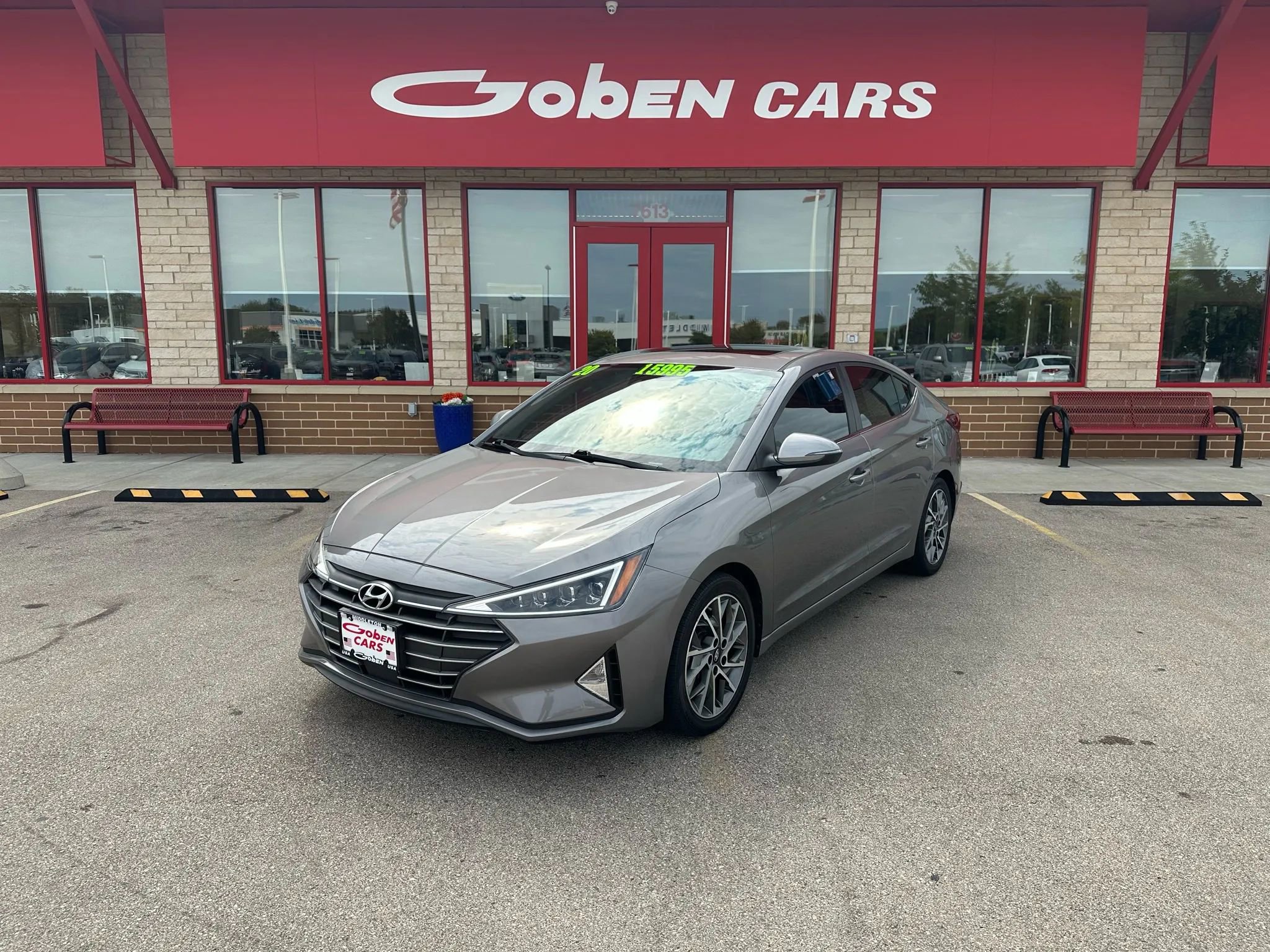 Used 2020 Hyundai Elantra Limited w/ Ultimate Package 03