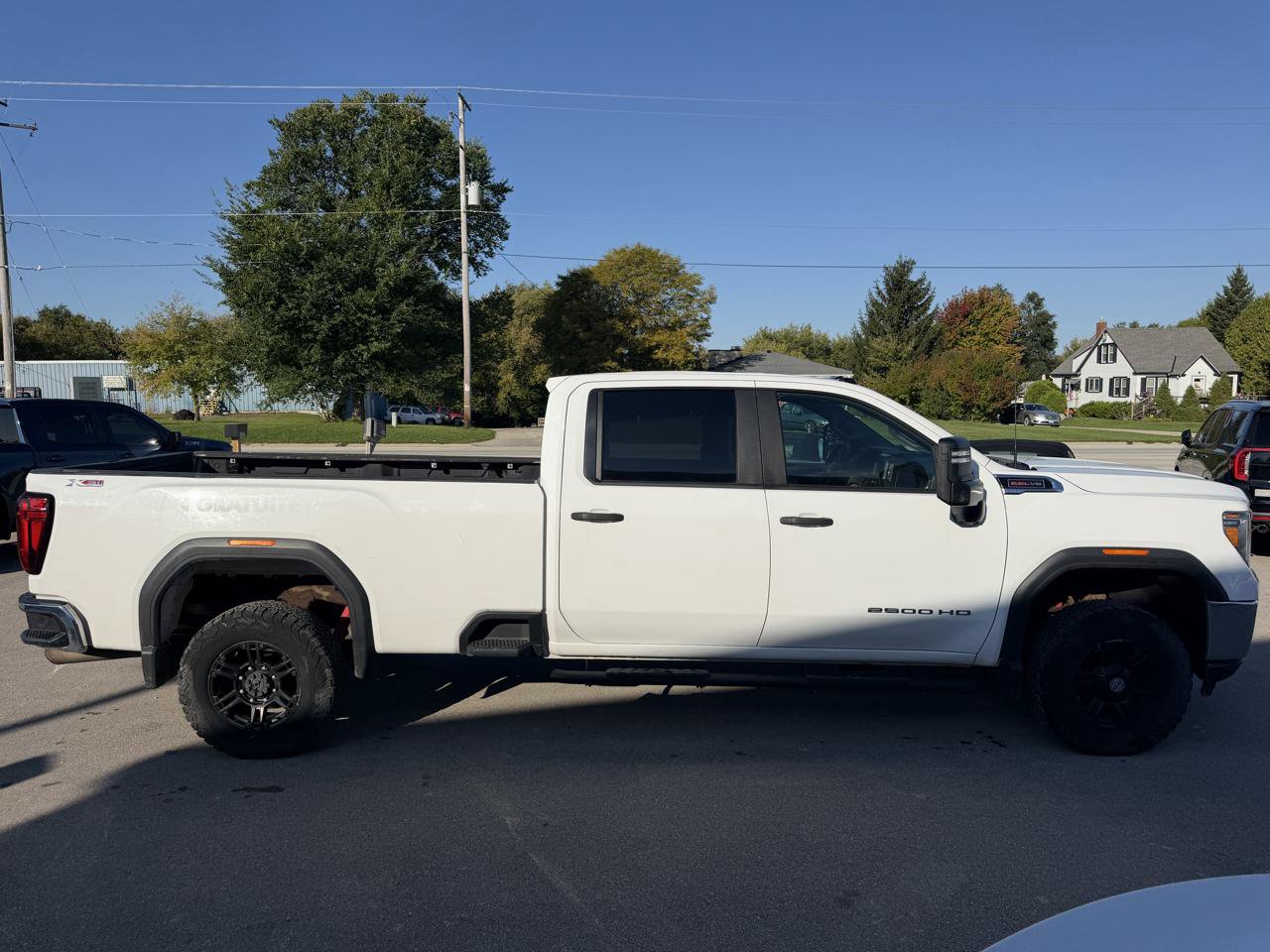 Used 2020 GMC Sierra 2500 4x4 Crew Cab w/ Convenience Package image 10