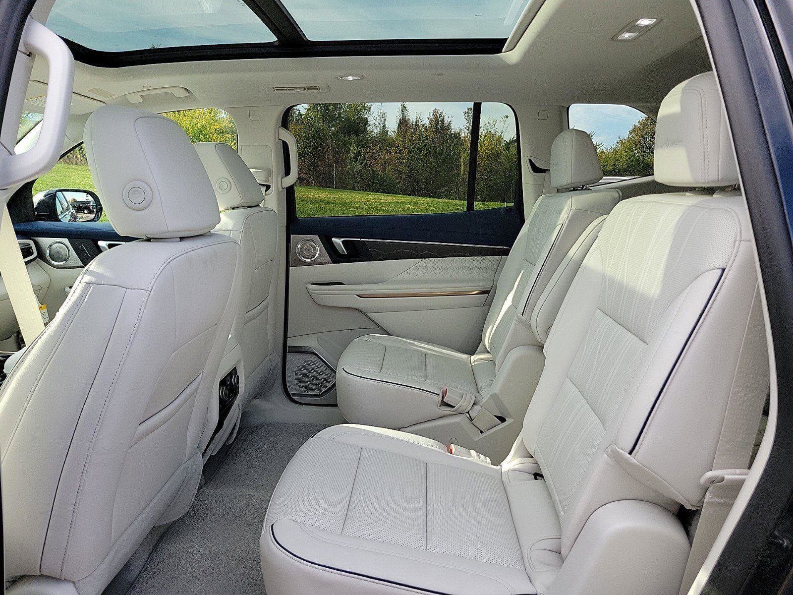 New 2026 Buick Enclave Avenir w/ Super Cruise Package image 12