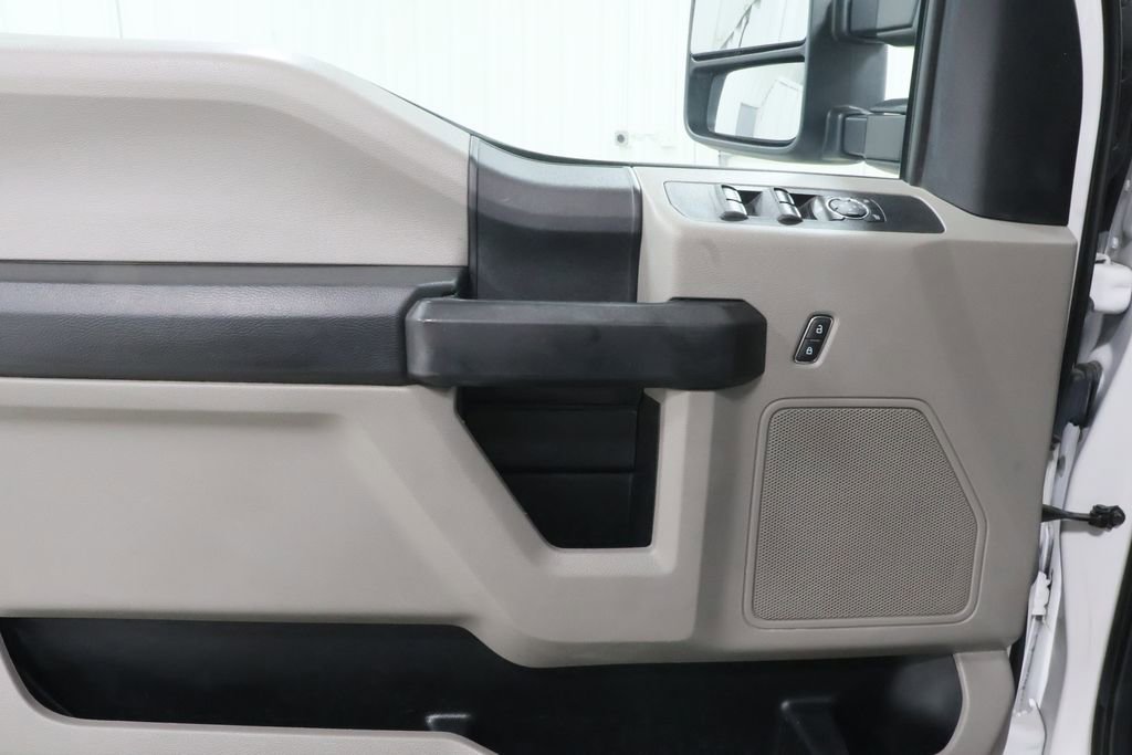 Used 2021 Ford F250 XL w/ Power Equipment Group RWD image 22