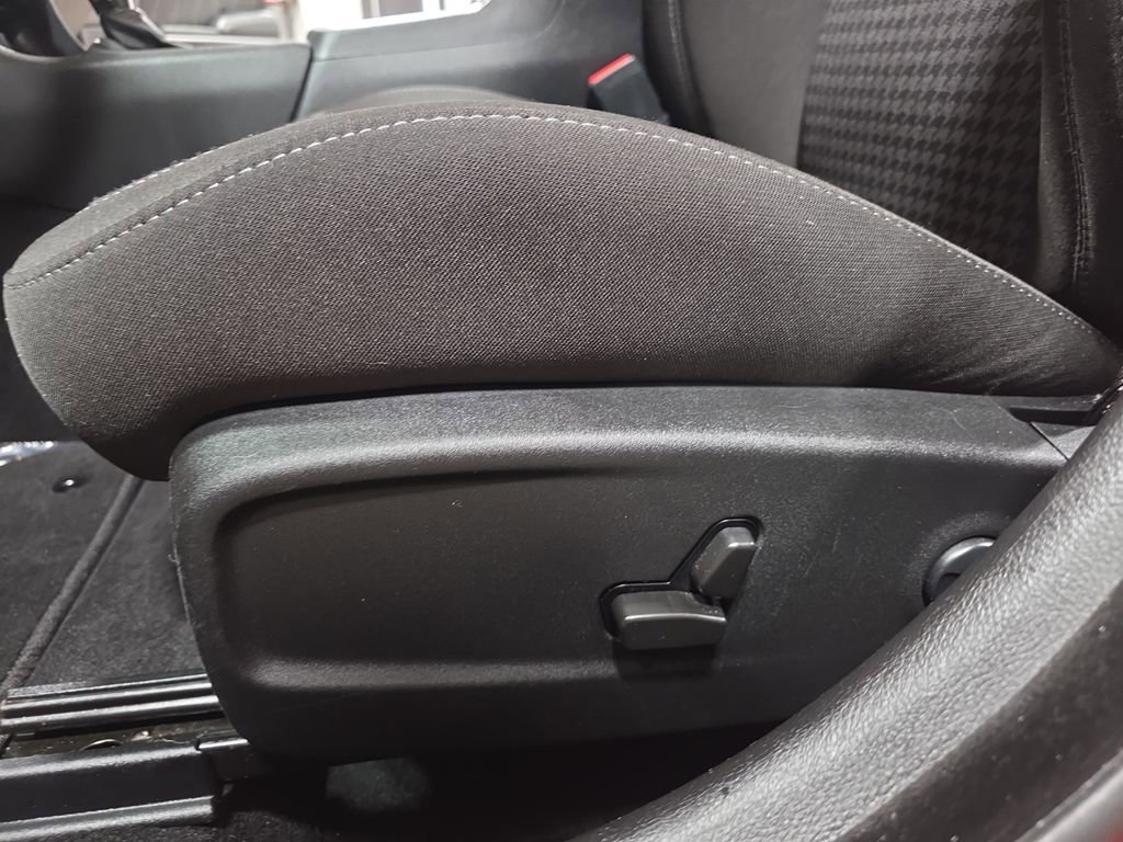 Used 2022 Dodge Charger GT w/ Navigation & Travel Group image 28