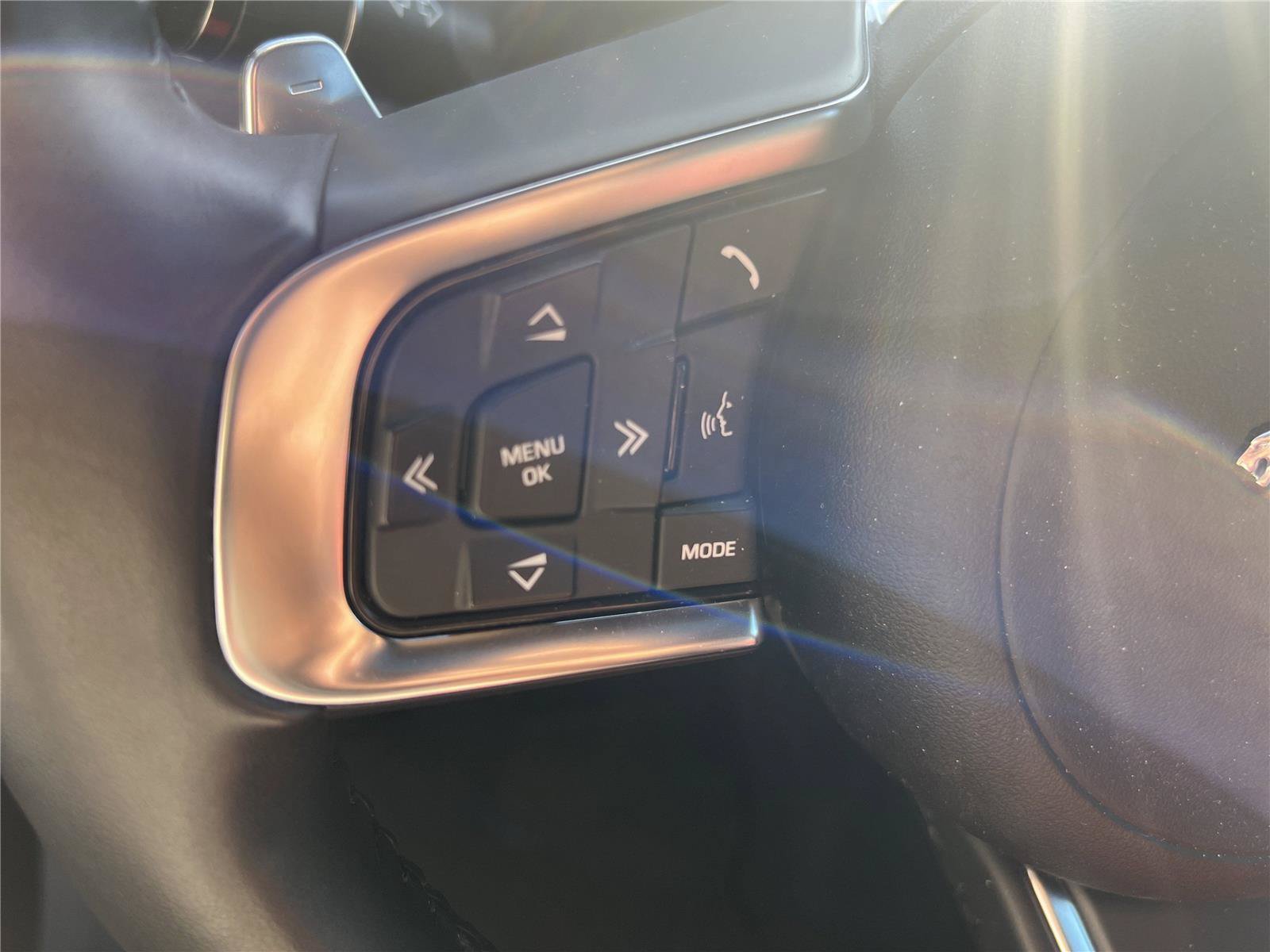 Used 2018 Jaguar F-PACE R-Sport AWD/4WD image 12