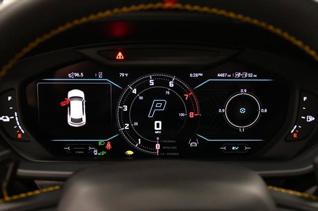 Used 2025 Lamborghini Urus SE AWD/4WD image 50