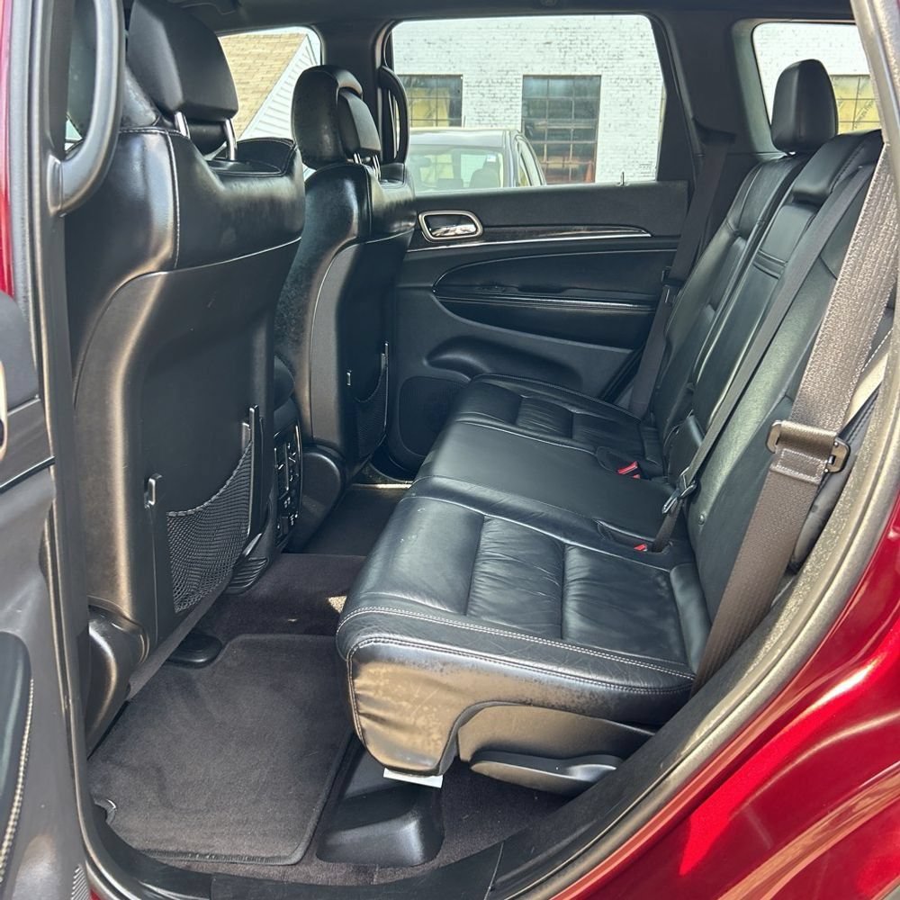 Used 2016 Jeep Grand Cherokee Limited AWD/4WD image 14