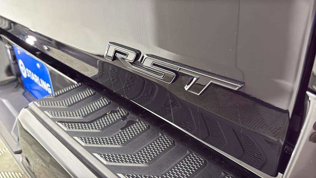 Used 2024 Chevrolet Silverado EV RST image 42