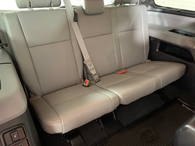 Used 2020 Toyota Sequoia Platinum AWD/4WD image 8