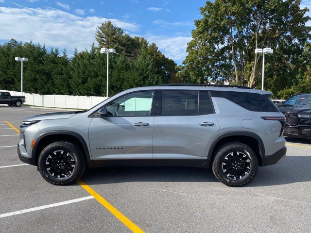 Used 2024 Chevrolet Traverse Z71 w/ Enhanced Driving Package AWD/4WD image 2