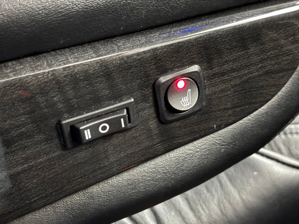 Used 2020 Chevrolet Express 2500 Extended w/ Enhanced Convenience Package image 41