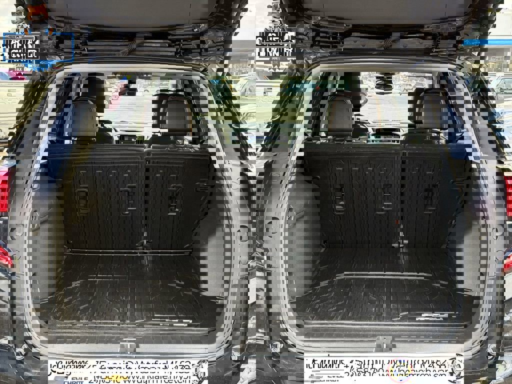 Certified 2023 GMC Terrain AT4 w/ LPO, Floor Liner Package image 27