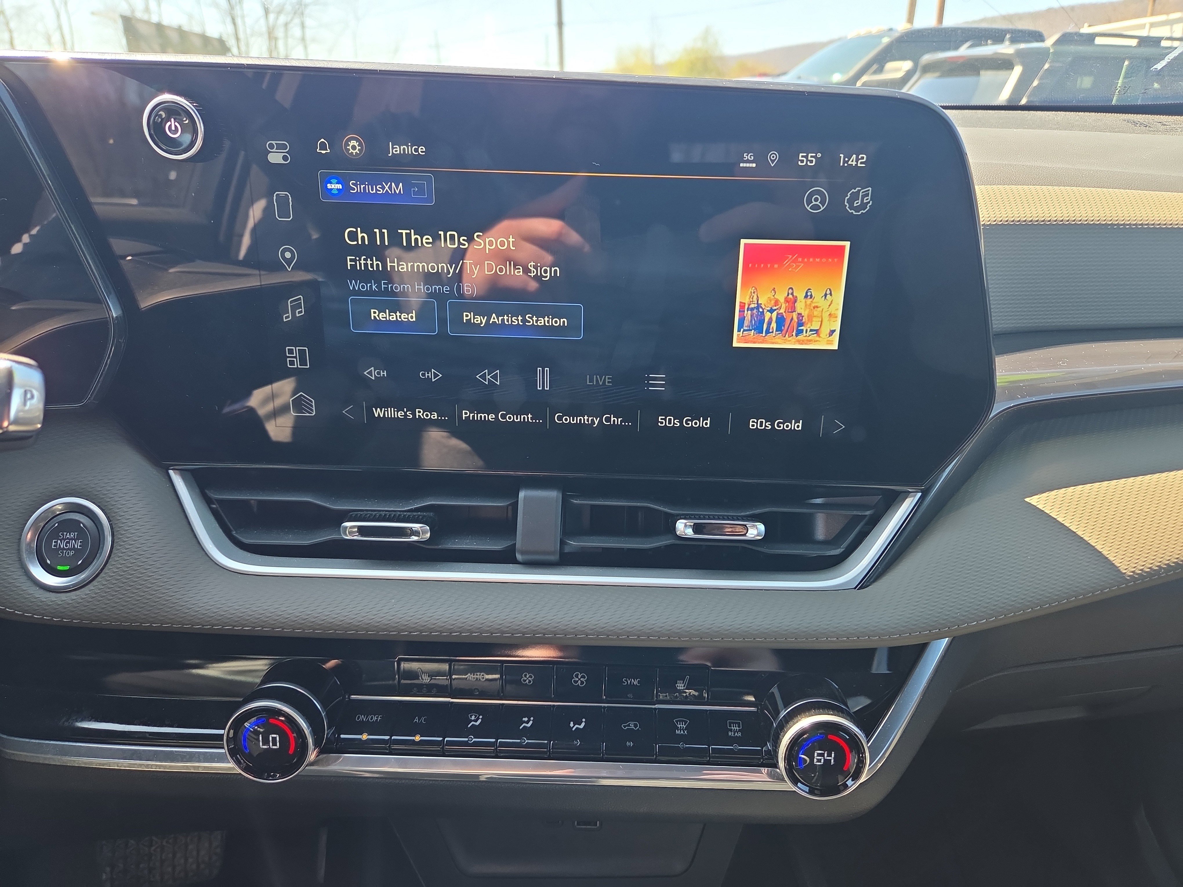 Used 2025 Chevrolet Equinox LT w/ Convenience Package II image 25