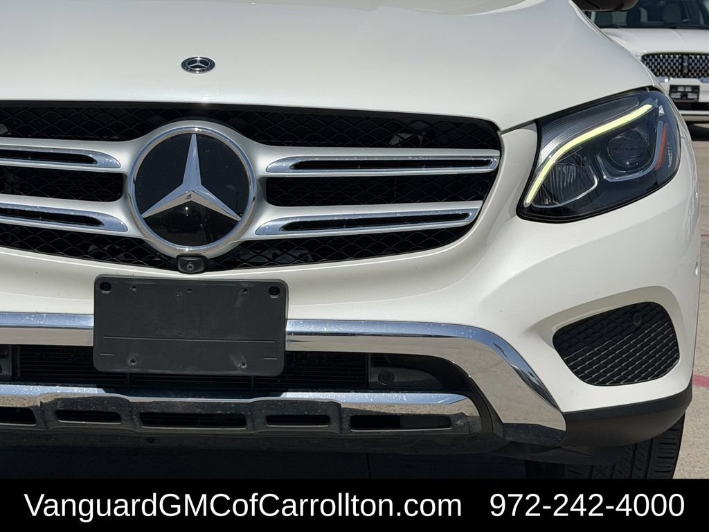 Used 2019 Mercedes-Benz GLC 300 4MATIC image 4
