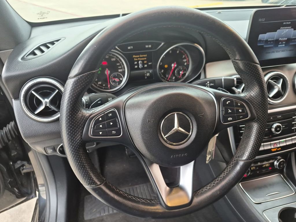 Used 2019 Mercedes-Benz CLA 250 image 14