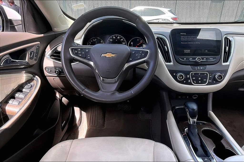 Used 2024 Chevrolet Malibu LT FWD image 8