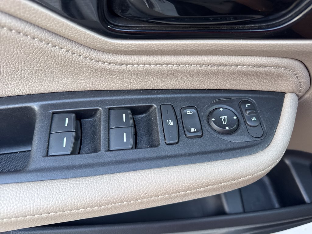 Used 2023 Honda Odyssey Touring image 18