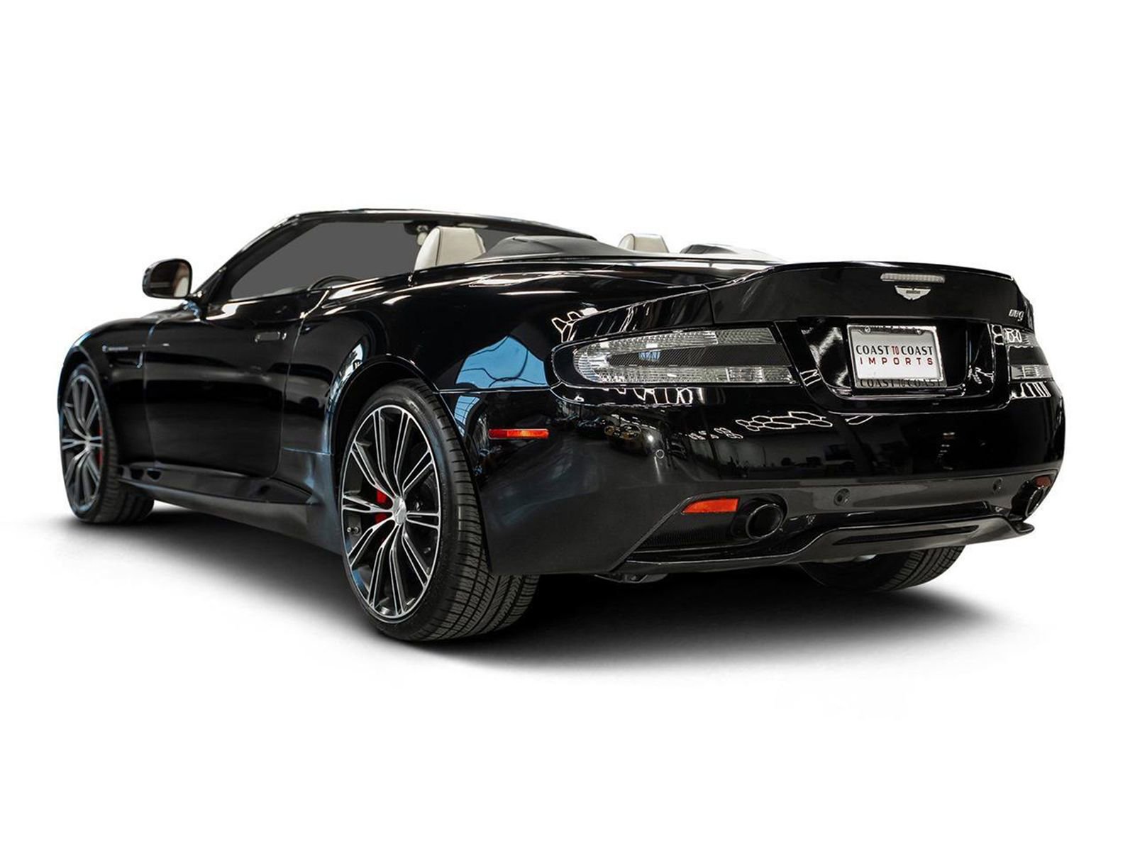 Used 2015 Aston Martin DB9 Volante image 3