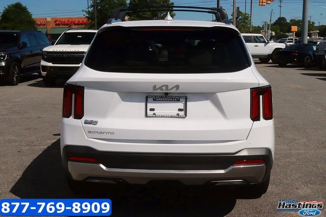 Used 2025 Kia Sorento SX FWD image 6