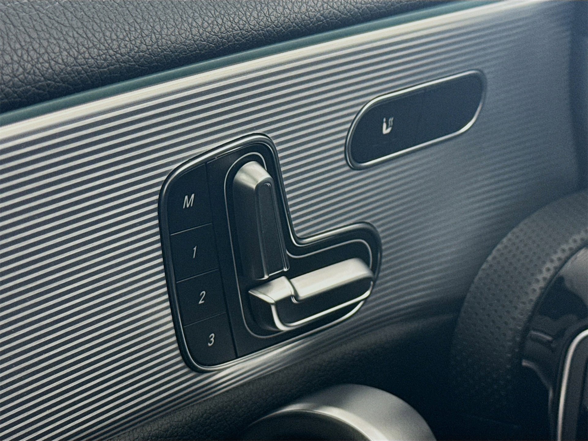 Used 2020 Mercedes-Benz A 220 image 21