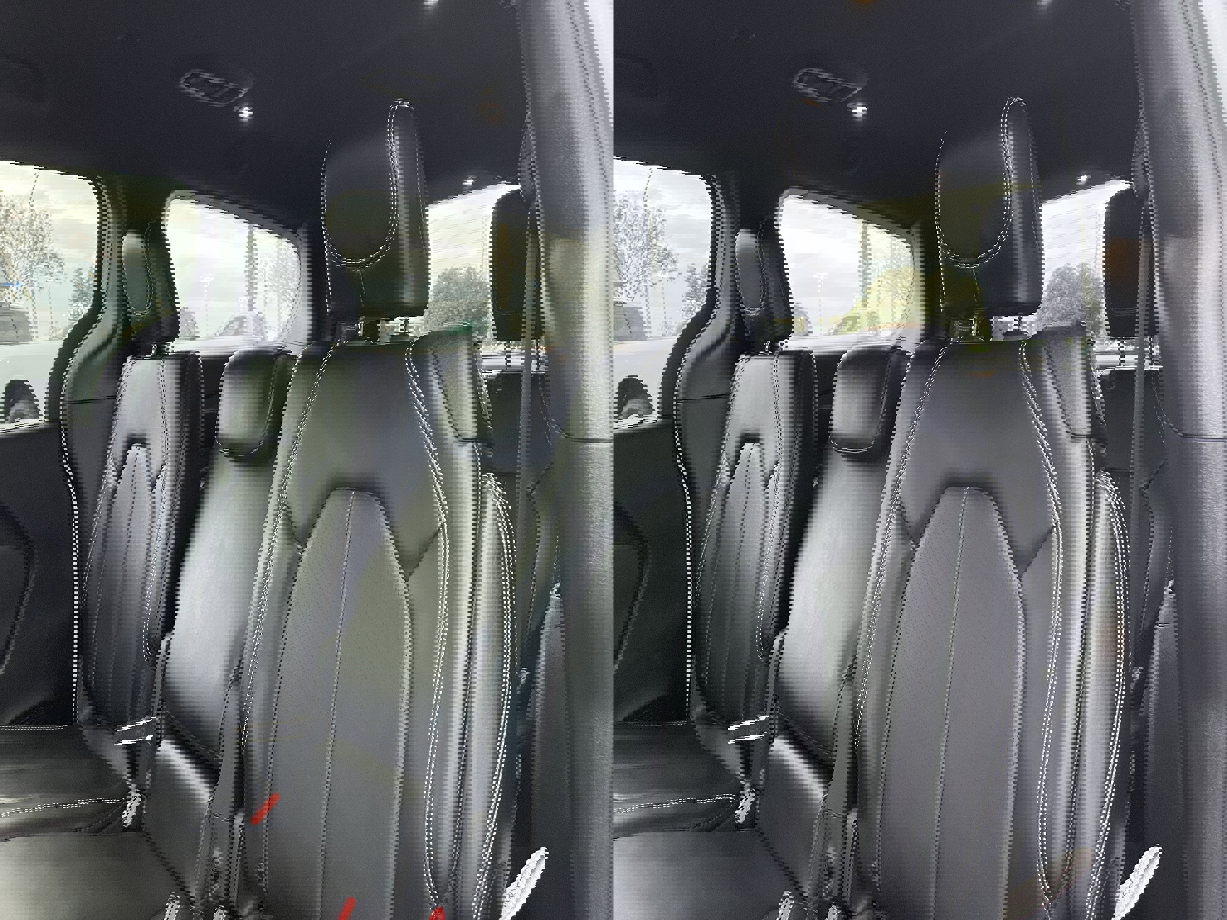 New 2026 Chrysler Pacifica Select image 18