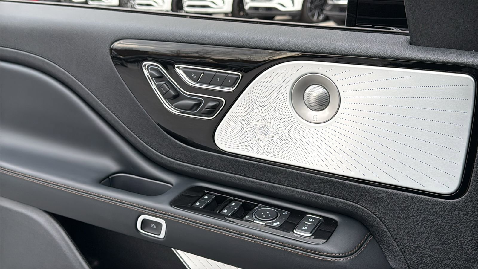 New 2026 Lincoln Aviator Reserve AWD/4WD image 31