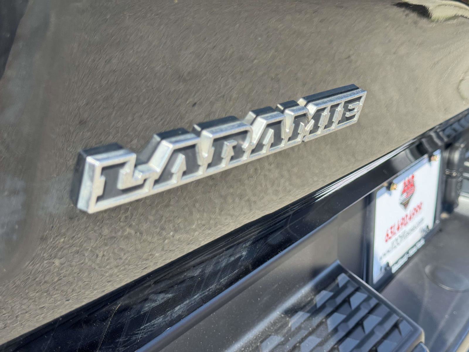 Used 2023 RAM 1500 Laramie AWD/4WD image 10