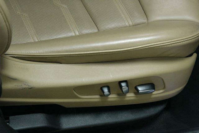 Used 2021 Cadillac XT5 Premium Luxury w/ Platinum Package AWD/4WD image 10