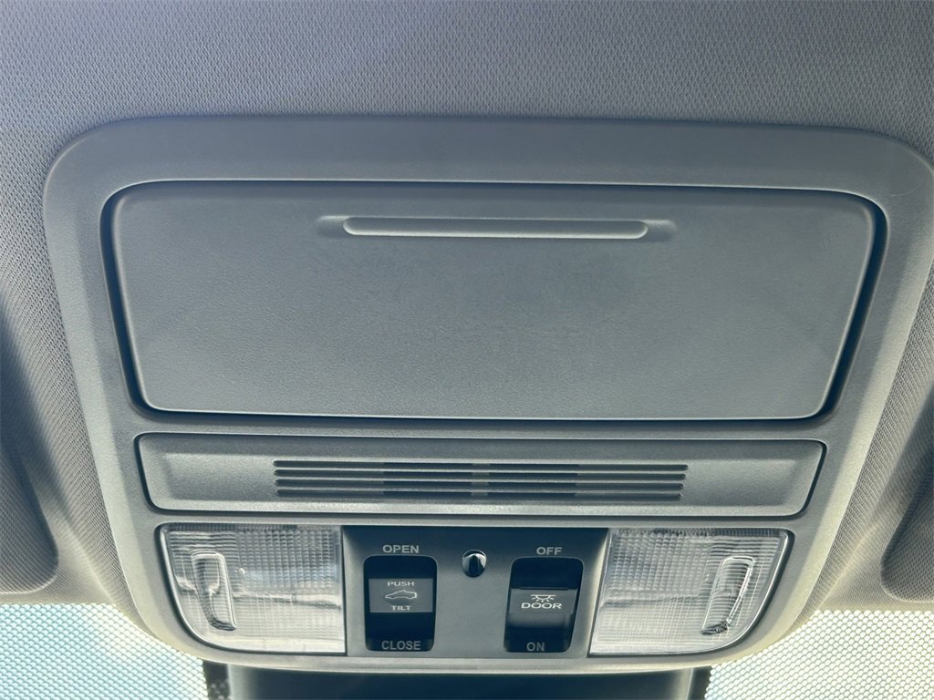 Used 2024 Honda Odyssey EX-L image 16