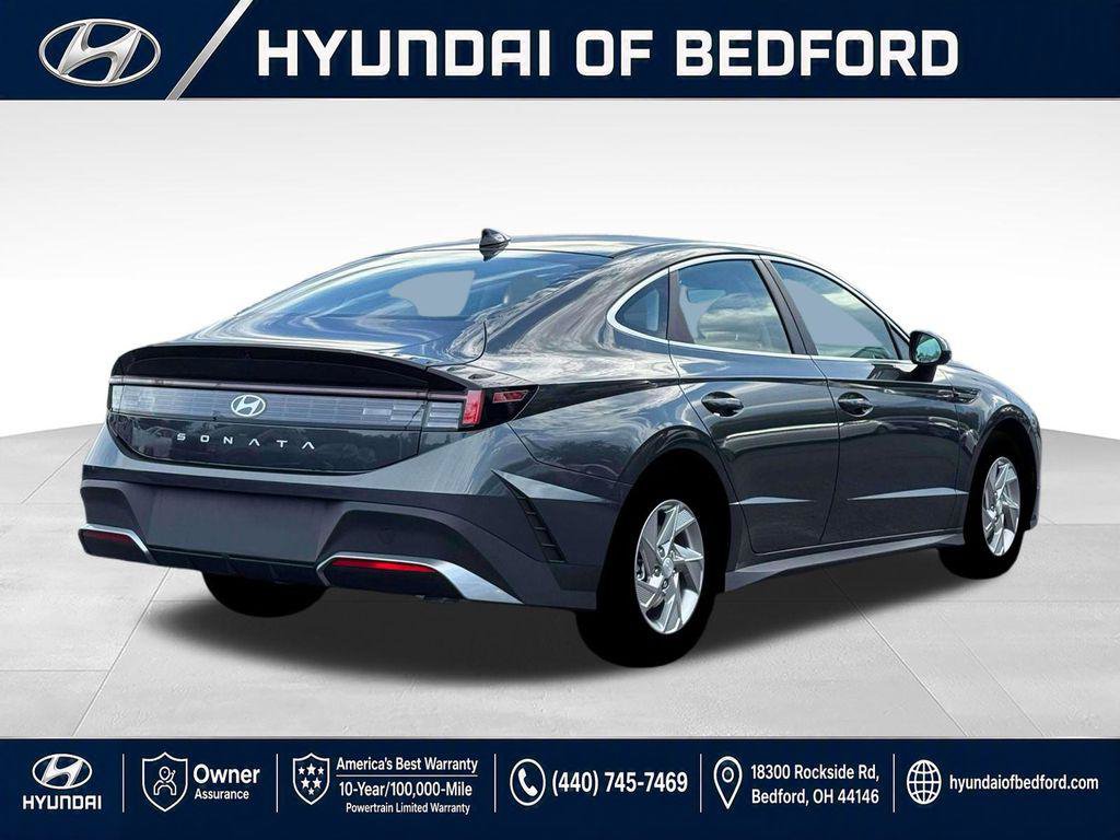 New 2026 Hyundai Sonata SE FWD image 8