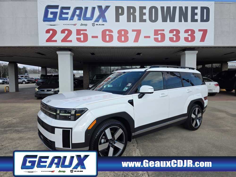 Used 2025 Hyundai Santa Fe Limited image 1