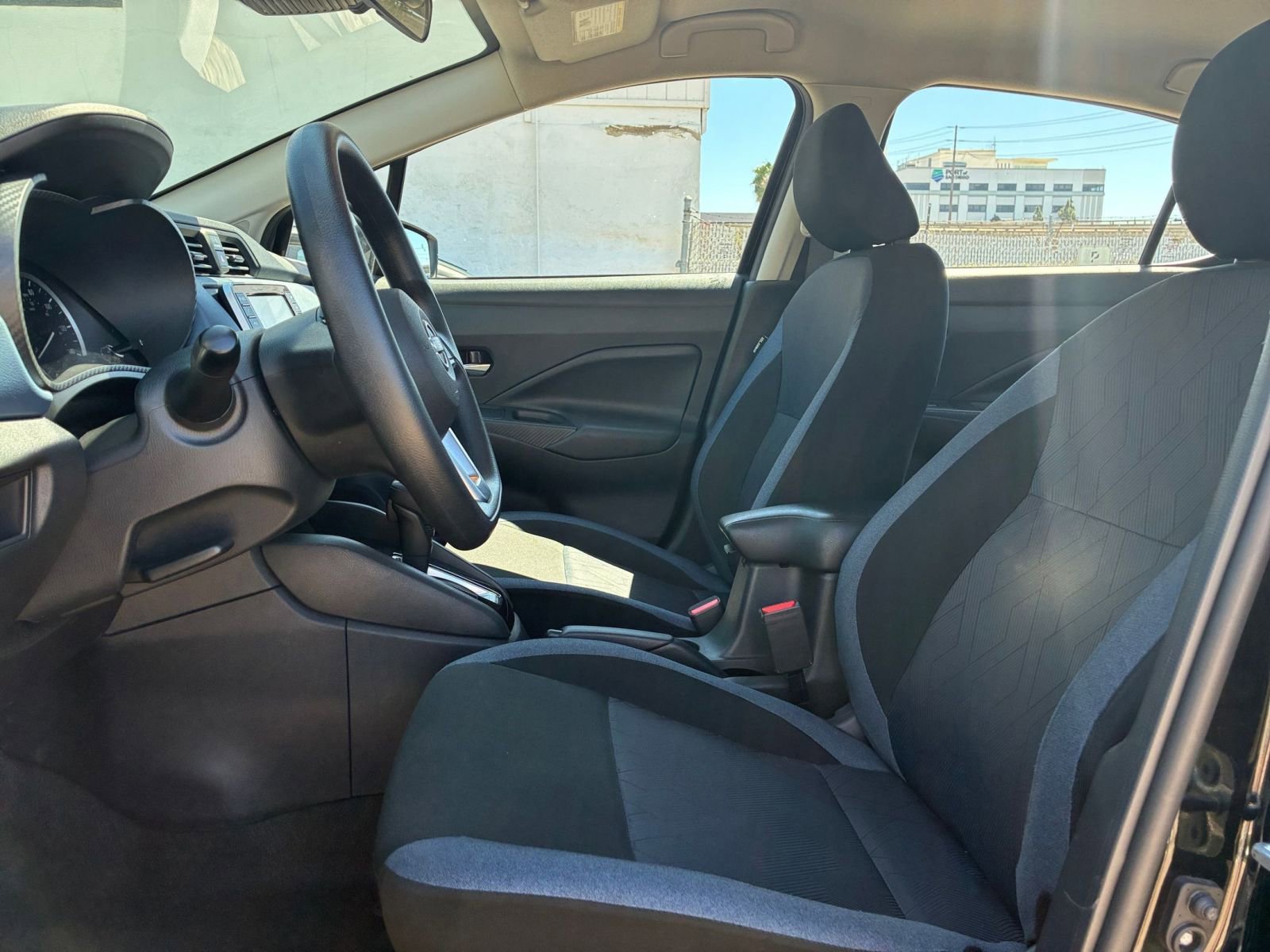 Used 2025 Nissan Versa SV FWD image 24