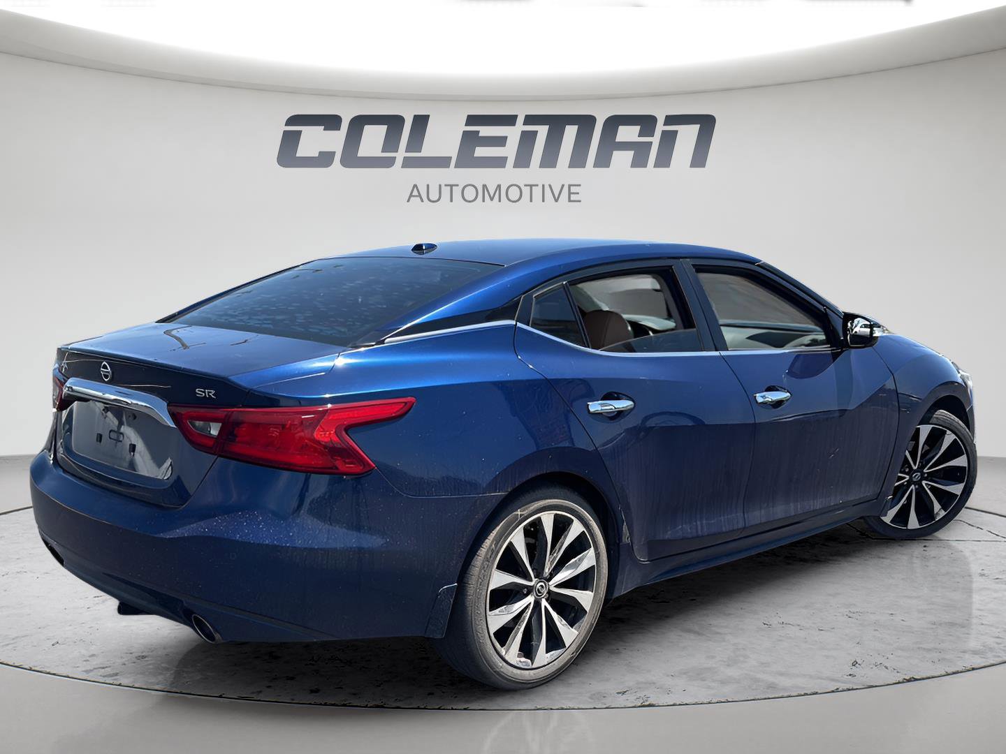 Used 2016 Nissan Maxima SR FWD image 5