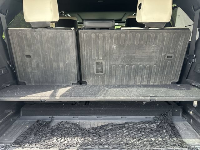 Used 2023 Toyota Sequoia Capstone AWD/4WD image 23