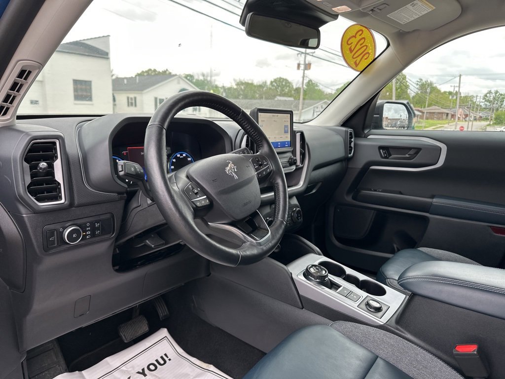 Used 2023 Ford Bronco Sport Outer Banks image 14