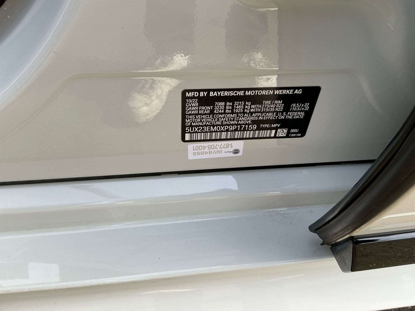 Used 2023 BMW X7 xDrive40i w/ M Sport Package image 25