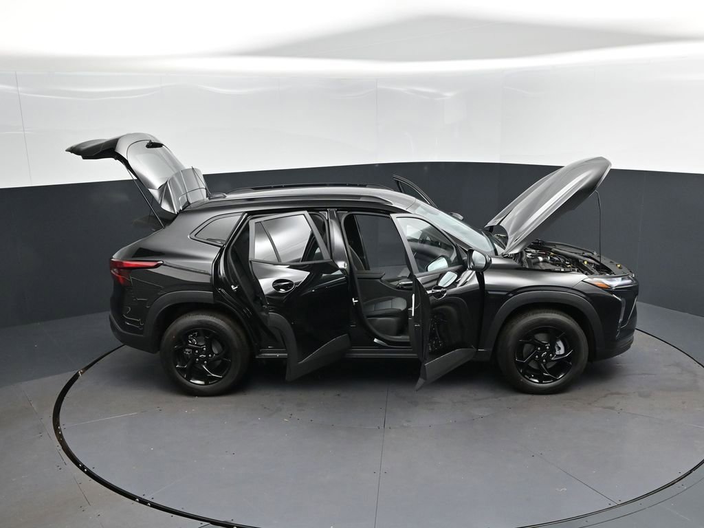 New 2026 Chevrolet Trax LT w/ Driver Confidence Package FWD image 50