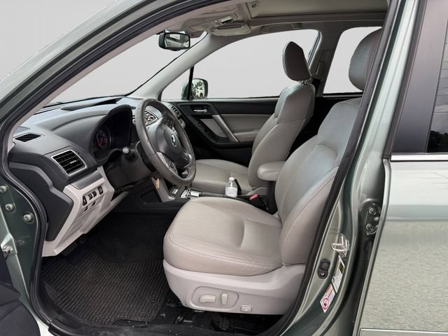 Used 2016 Subaru Forester 2.5i Limited AWD/4WD image 11