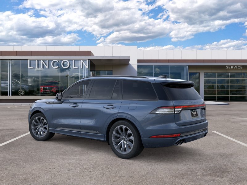 Used 2026 Lincoln Aviator AWD image 6