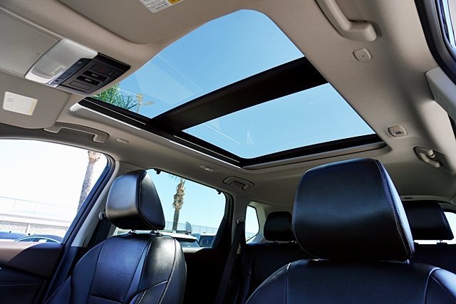 Certified 2023 Nissan Rogue SL w/ SL Premium Package FWD image 24