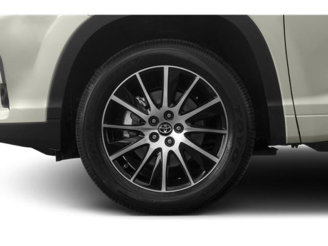 Used 2019 Toyota Highlander SE AWD/4WD image 14