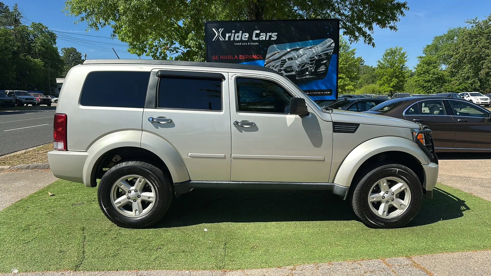 Used 2008 Dodge Nitro SXT image 8