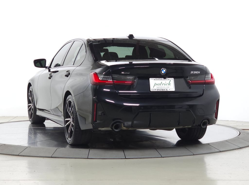 Used 2024 BMW 330i xDrive Sedan w/ M Sport Package AWD/4WD image 5