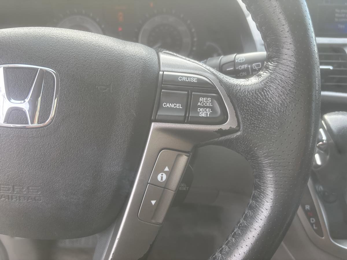 Used 2014 Honda Odyssey Touring image 12