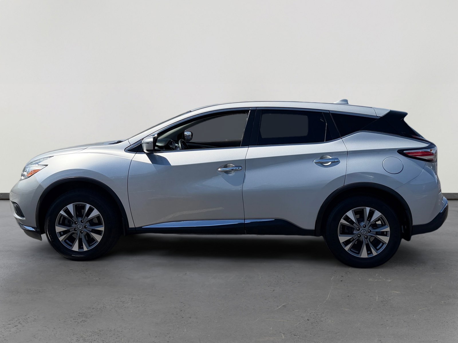 Used 2017 Nissan Murano S w/ Navigation Package image 2